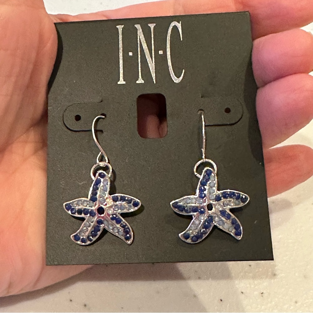 NWT INC Earrings - Starfish in silver tone with light and dark blue rhinestones - Picture 5 of 7